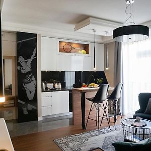 AGA Tenis Apartments by Radwańska